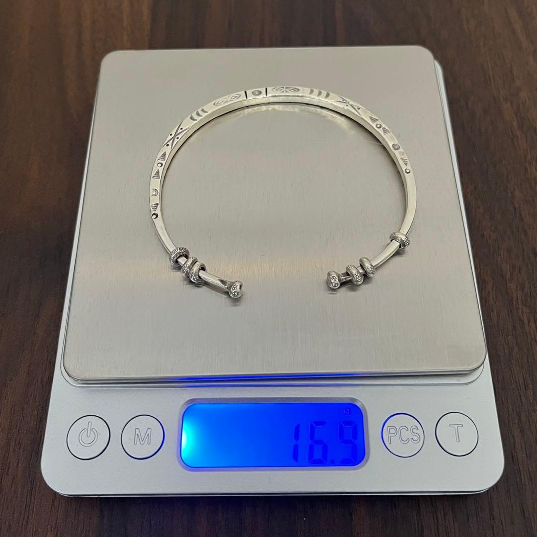 【新品・未使用】バングル　カレンシルバー　純銀97％　カレン族