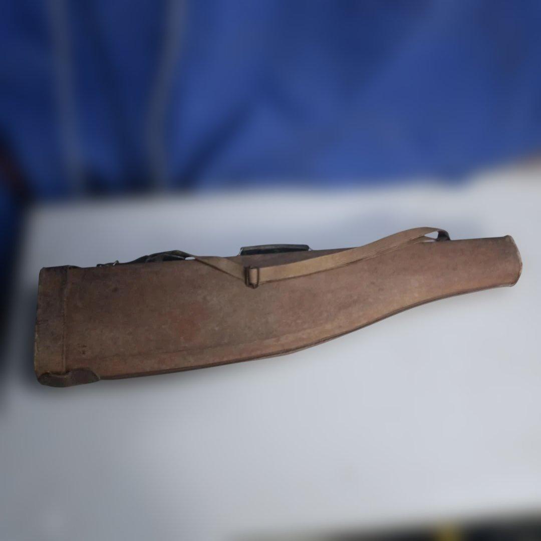 4608)とても古い　布張りのガンケース　詳細不明