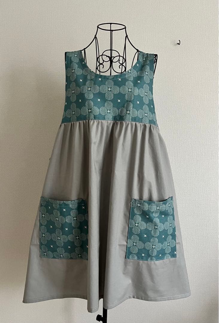 かりん　保育士エプロン　エプロン