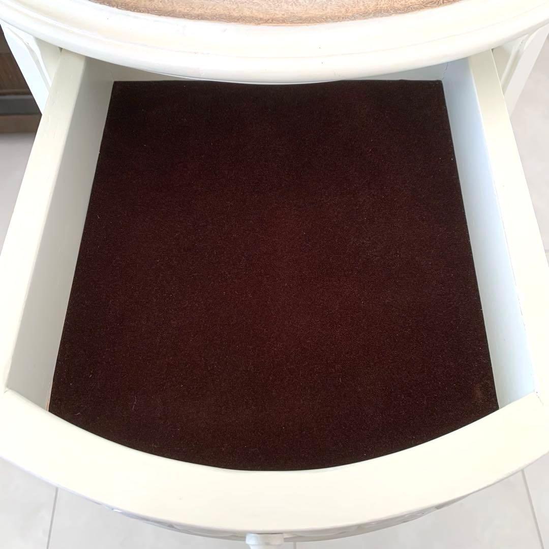 クロシオ コモ ラウンドチェスト3D アンティーク風 サイドテーブル