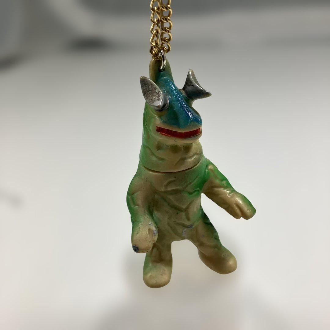 エレキング　ソフビペンダント　チェーン付き　ウルトラ怪獣　昭和