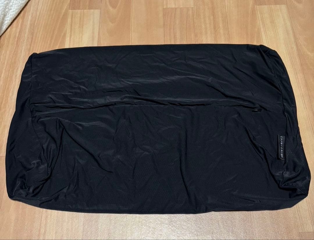 ヒツジのいらない枕 至極（テンセル枕カバー付）＋ 枕カバー ブラックレーベル