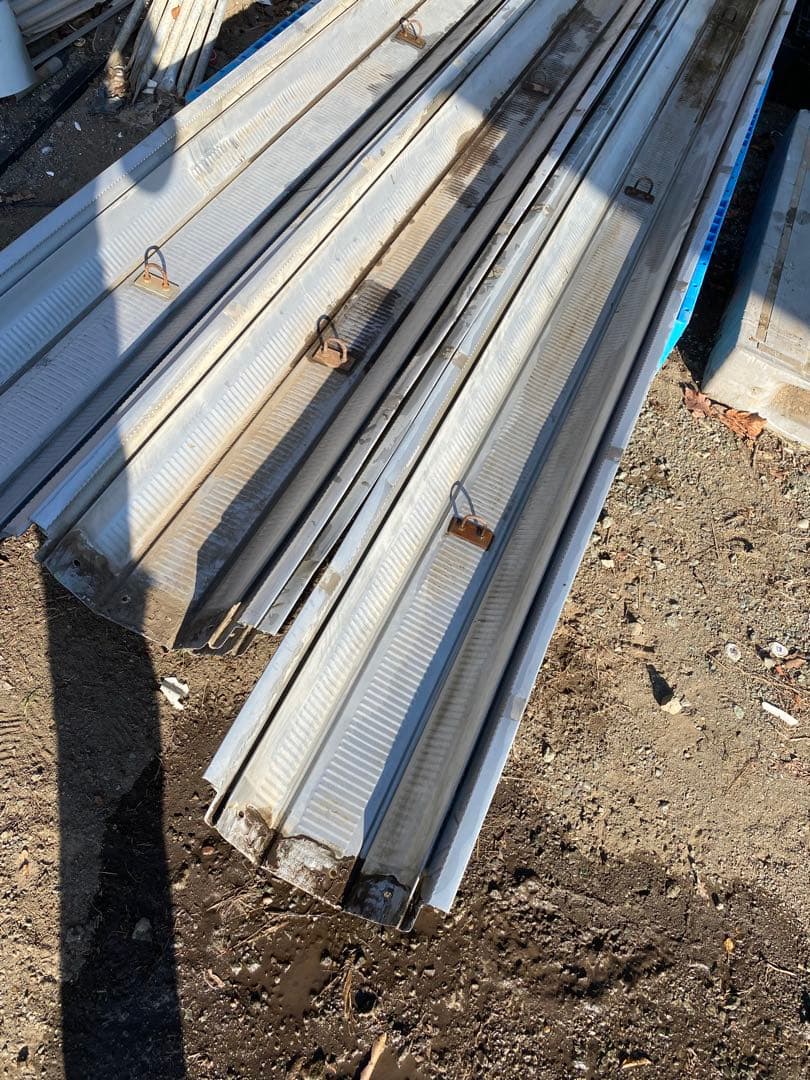 【引き取り限定】ビニールハウス連棟用レインペット