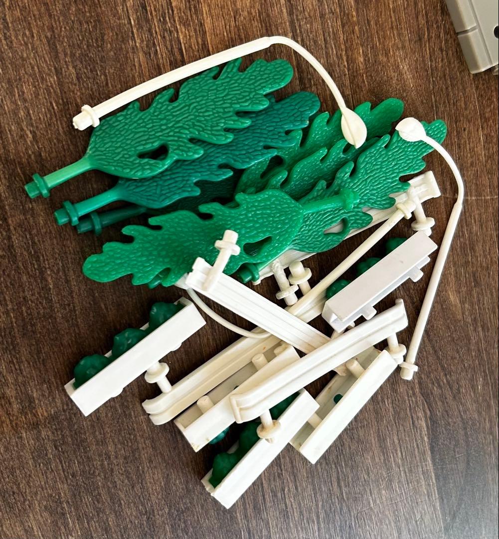 トミカタウン ジャンク ローソン ピザーラ オートバックス 駐車場