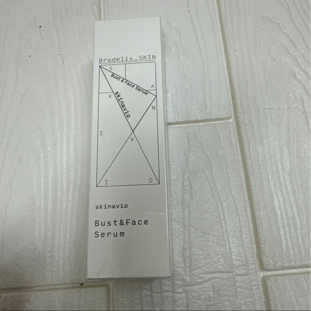 【新品】ブラデリス skinavio スキナビオ バストフェイスセラム145ml