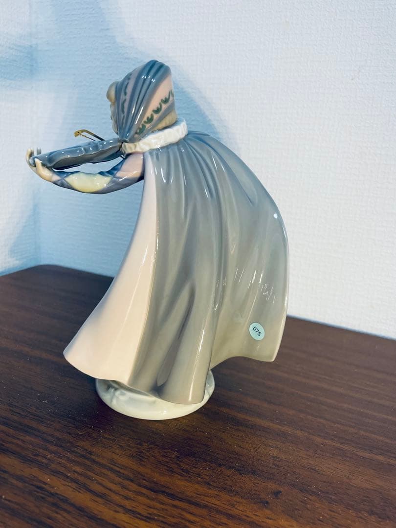 リヤドロ　サーカス・セレナーデ　バイオリン　ピエロ　リアドロ　＃5694