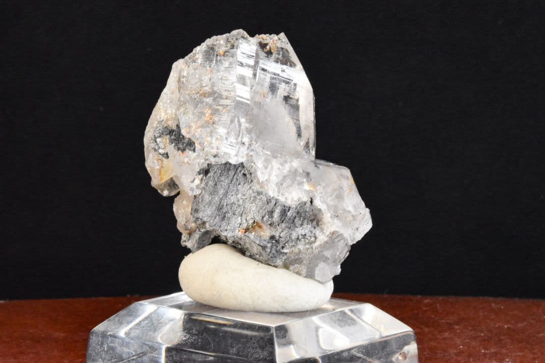 カイラス産 ルチルグリッド付きクォーツ