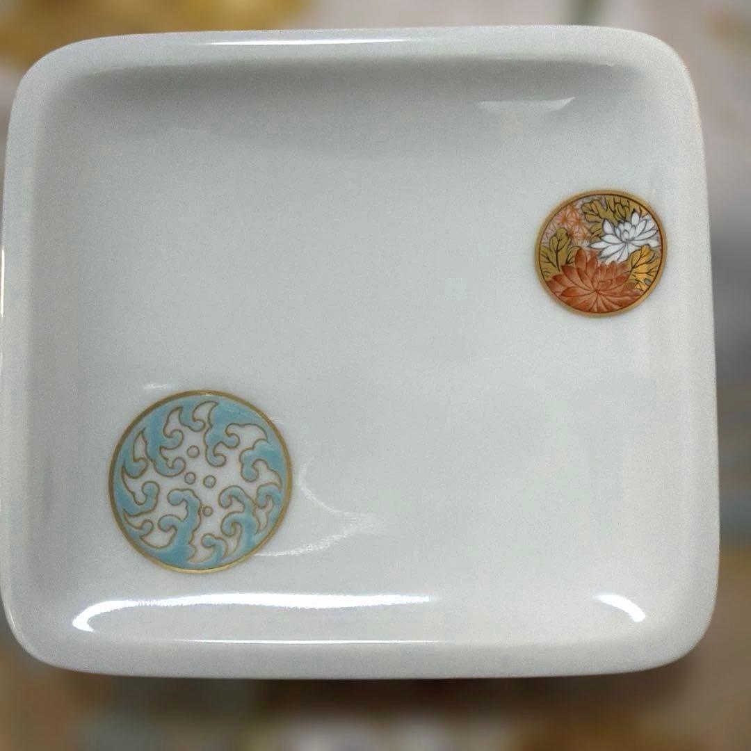深川製磁　宮内庁御用達　寿赤絵　角皿&銘々皿 No.4-46