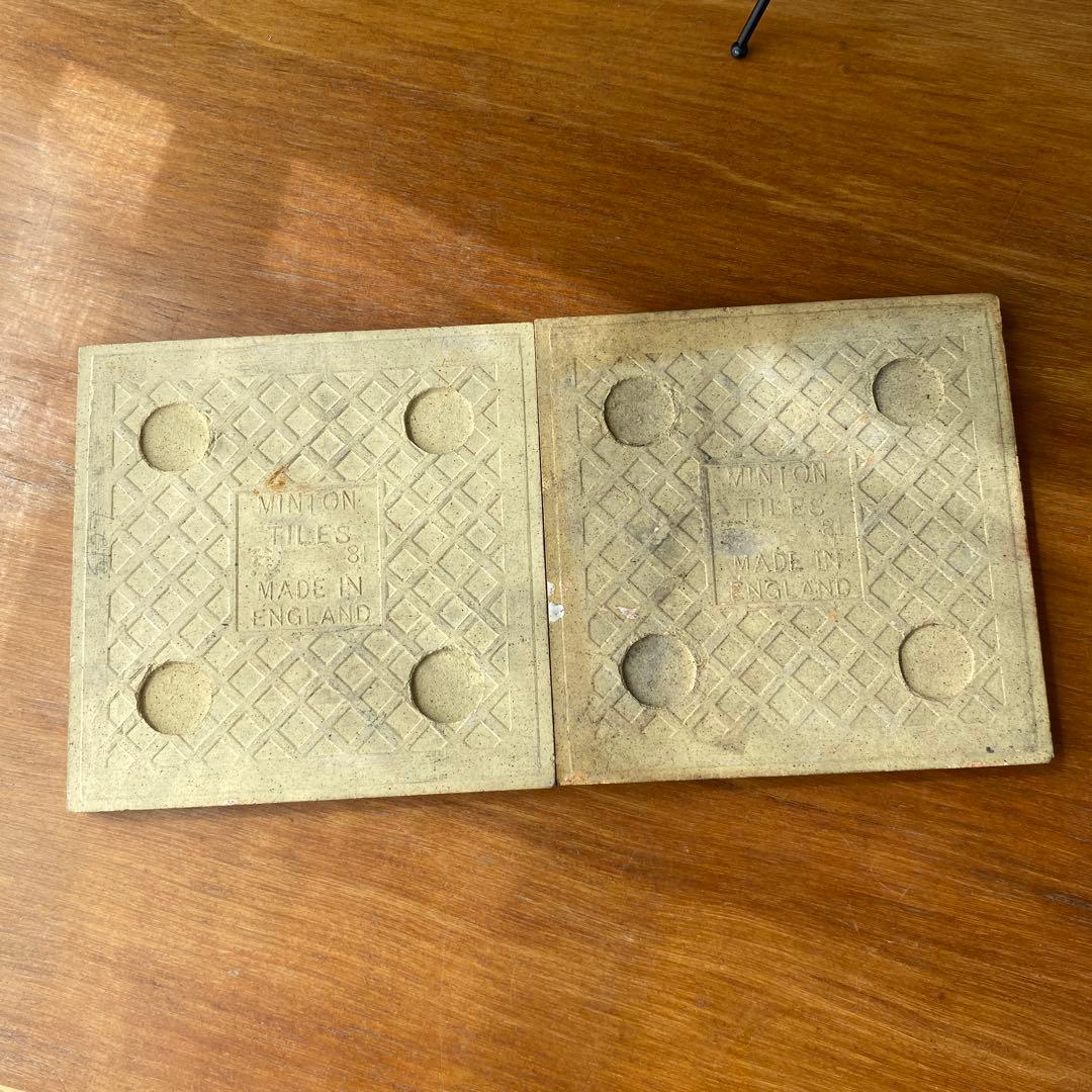 英国製　ミントンタイル　風車と灯台の陶器プレート2枚セット