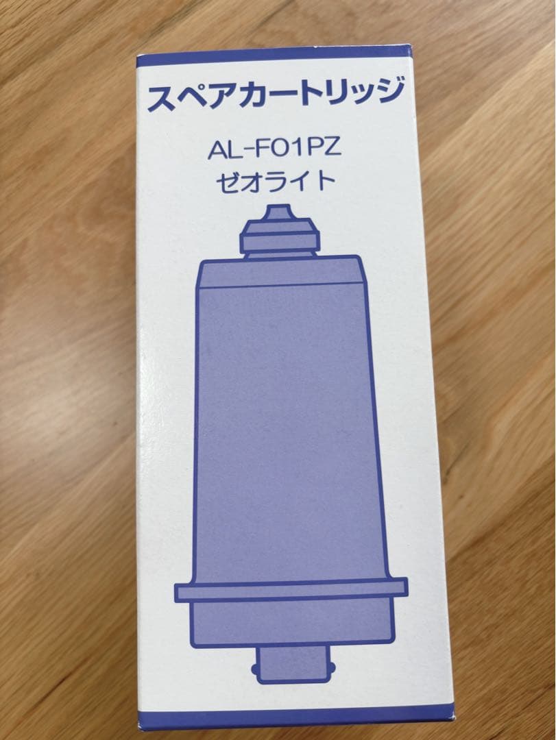 新品】スペース・クアトロ フリーウオーター 浄水器カートリッジ