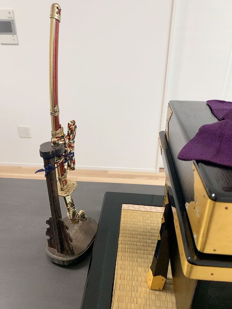 五月人形・兜(白檀威)＋太刀弓揃え、名工六代目 平安甲庄作 : ヴィンテージ