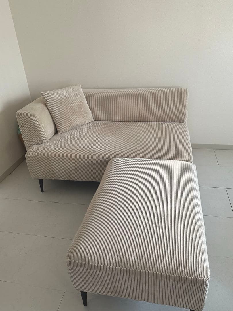 Sicmo オットマン付き 2人掛けソファ グレージュ 美品 （引き取りのみ）