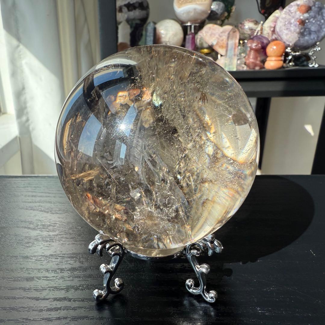 天然石ルチルクォーツ共生スモーキークォーツのスフィア　丸玉NO.100914