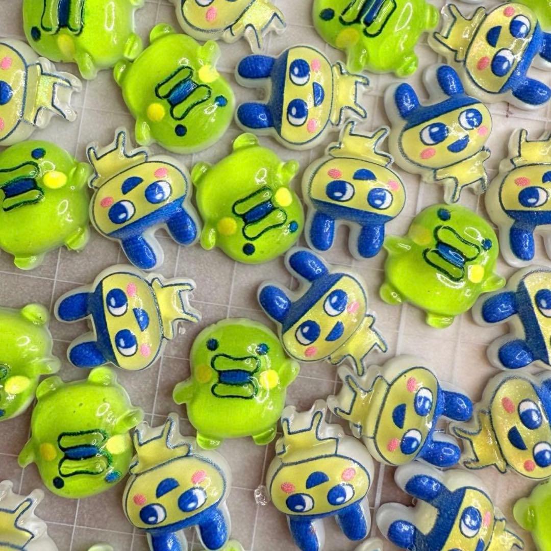 たまごっちネイルパーツ 25p - メルカリ