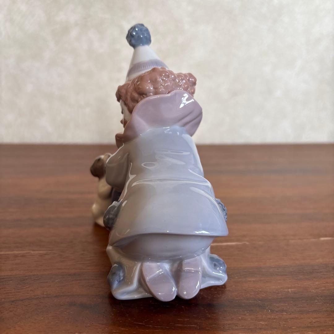 リヤドロ　陶磁器　ピエロと仔犬の置物２個セット