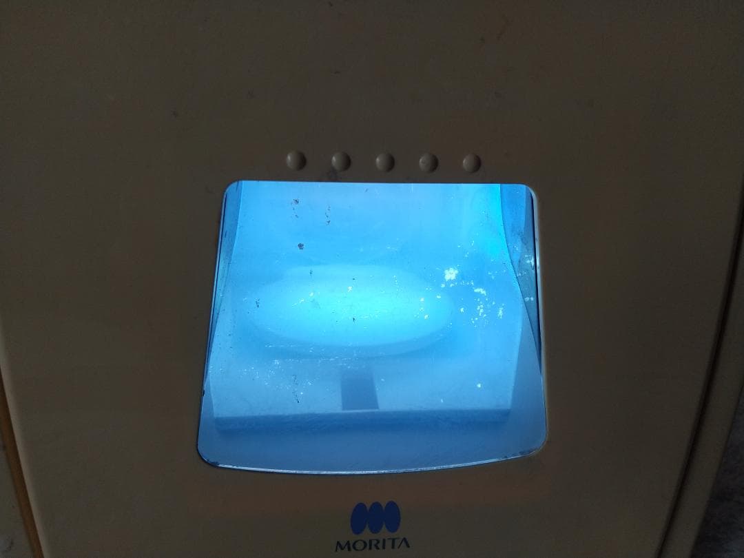 歯科技工　中古　２台セット　モリタ 光重合器 αアルファライトIII