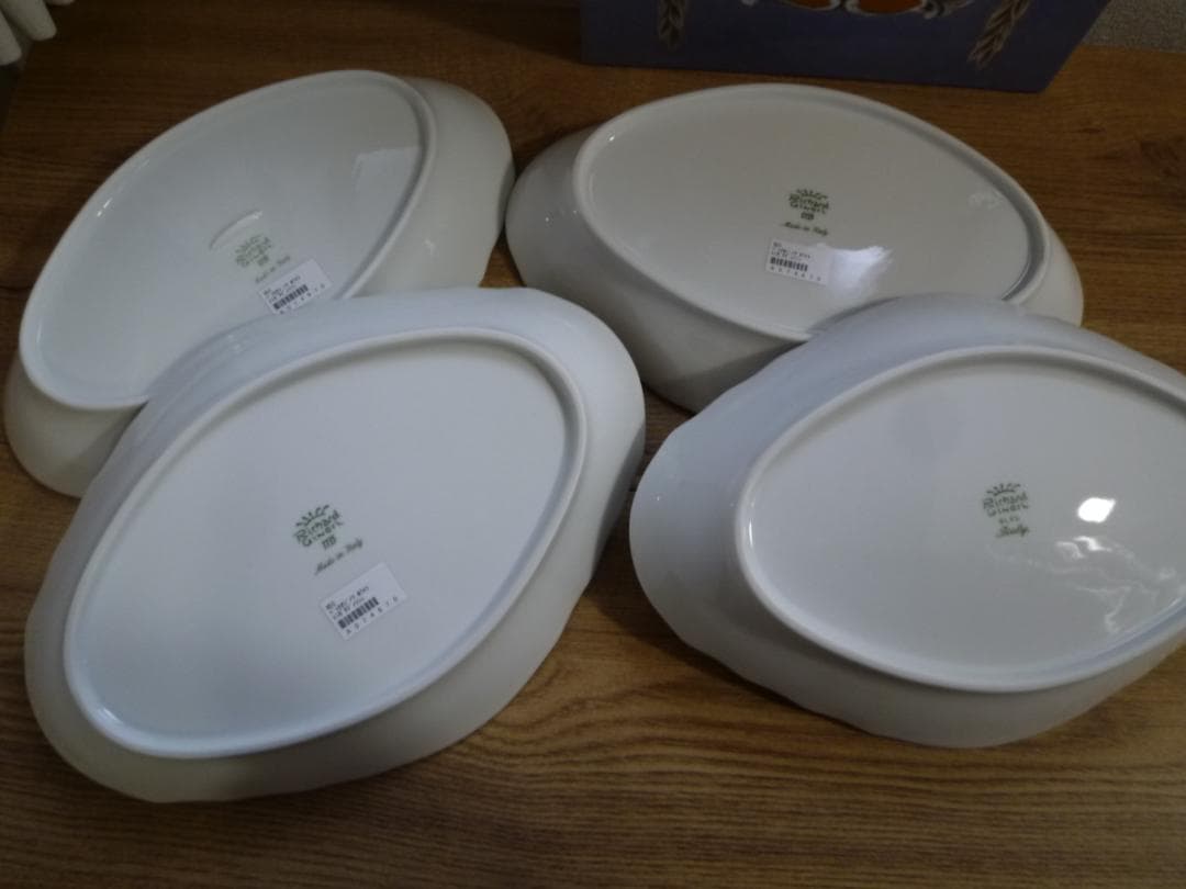 【未使用】リチャードジノリ ベッキオホワイト 菱形プレート、4枚