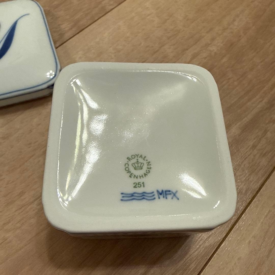 ロイヤルコペンハーゲン　アルファベット コレクション ボンボニエール スクエア