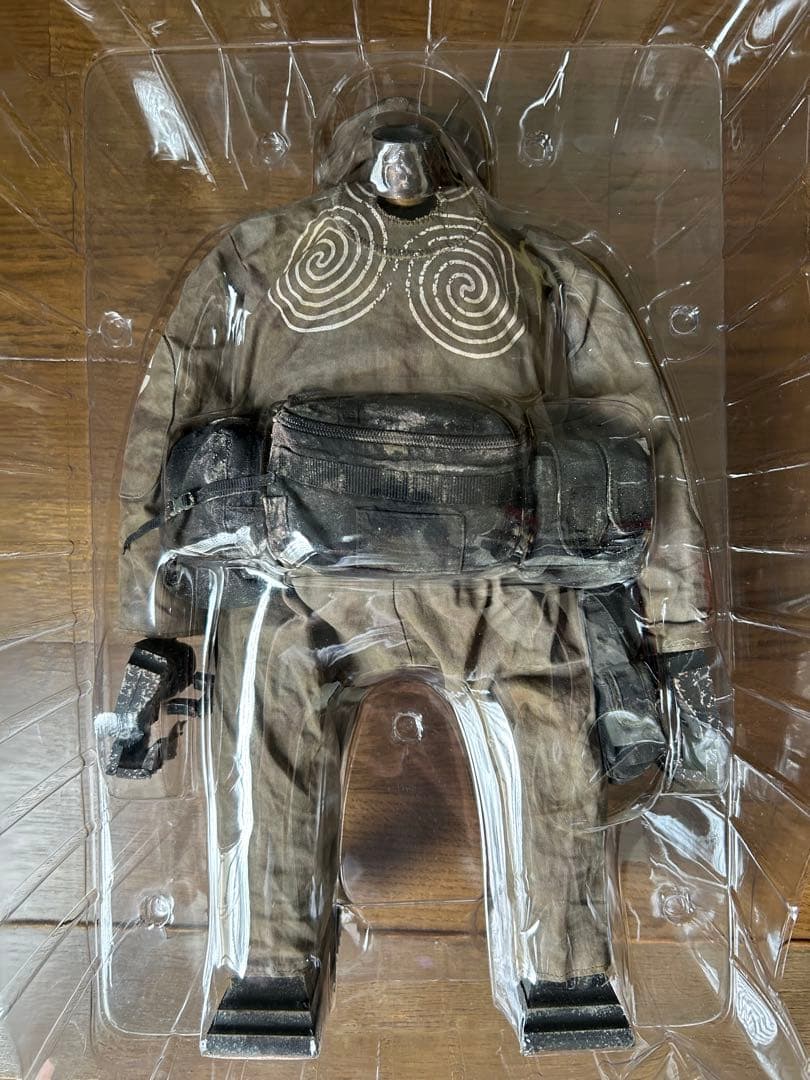 Threea ANKOU EX ADVENTURE KARTEL 1/6 - メルカリ