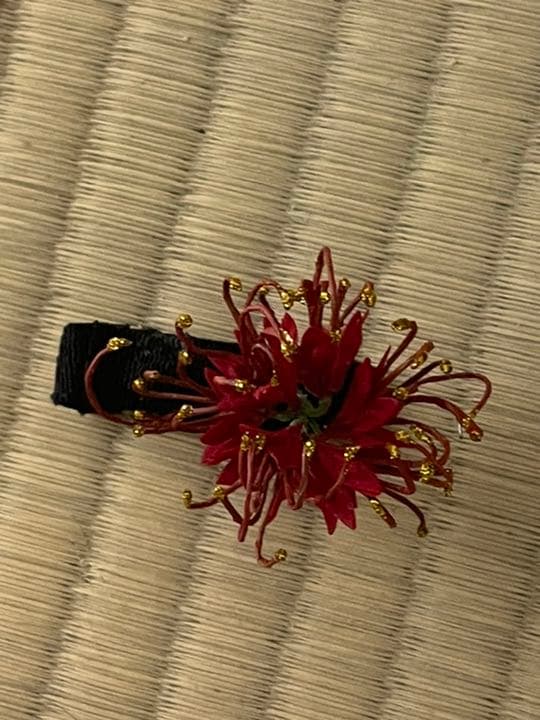 つまみ細工彼岸花ニューバージョン　ドール用　髪飾り　かんざしオーダーページ