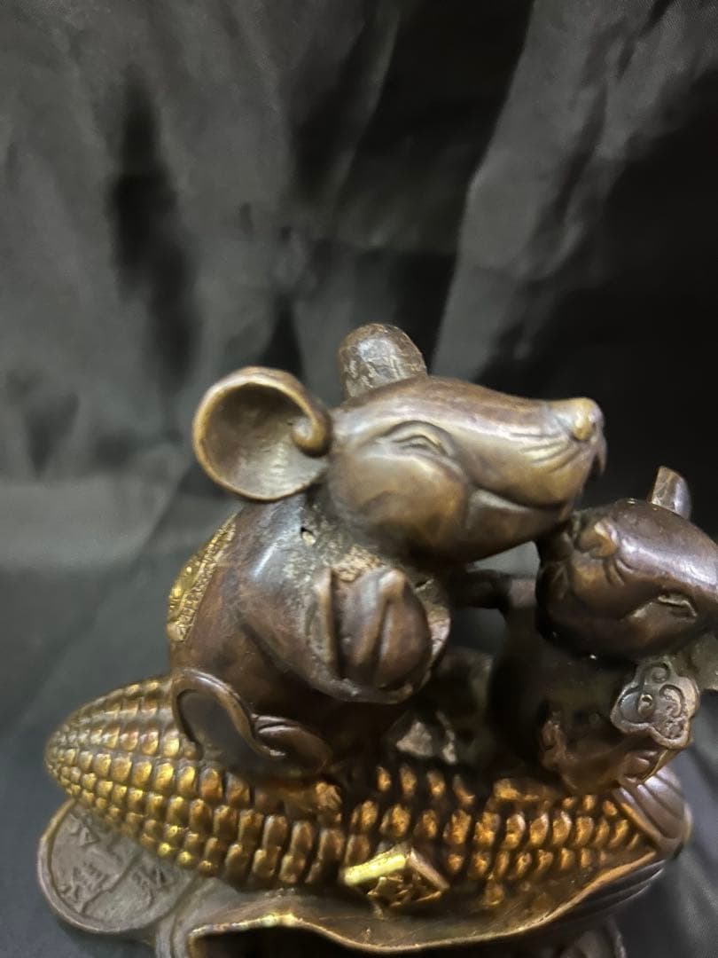 ブロンズ製　ネズミの彫刻 豊穣の象徴　財運　富　繁栄