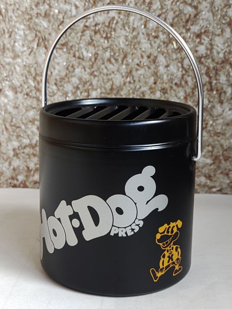 【超希少品】講談社　Hot ―Dog PRESS 　ヴィンテージスチール灰皿