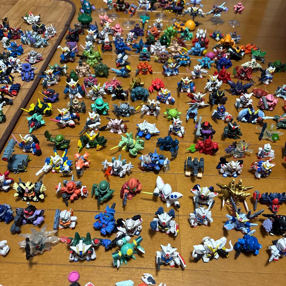 フィギュアセット ガンダムフルカラー　200体以上