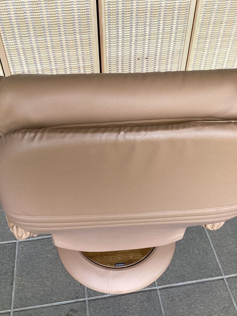 カリモク　リクライニングチェア 回転椅子　パーソナルチェア