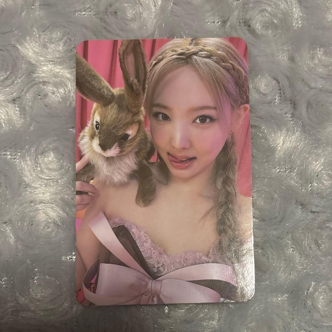 TWICE ナヨン うさぎトレカ - メルカリ