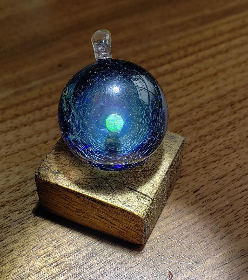 宇宙　ガラスペンダントトップ