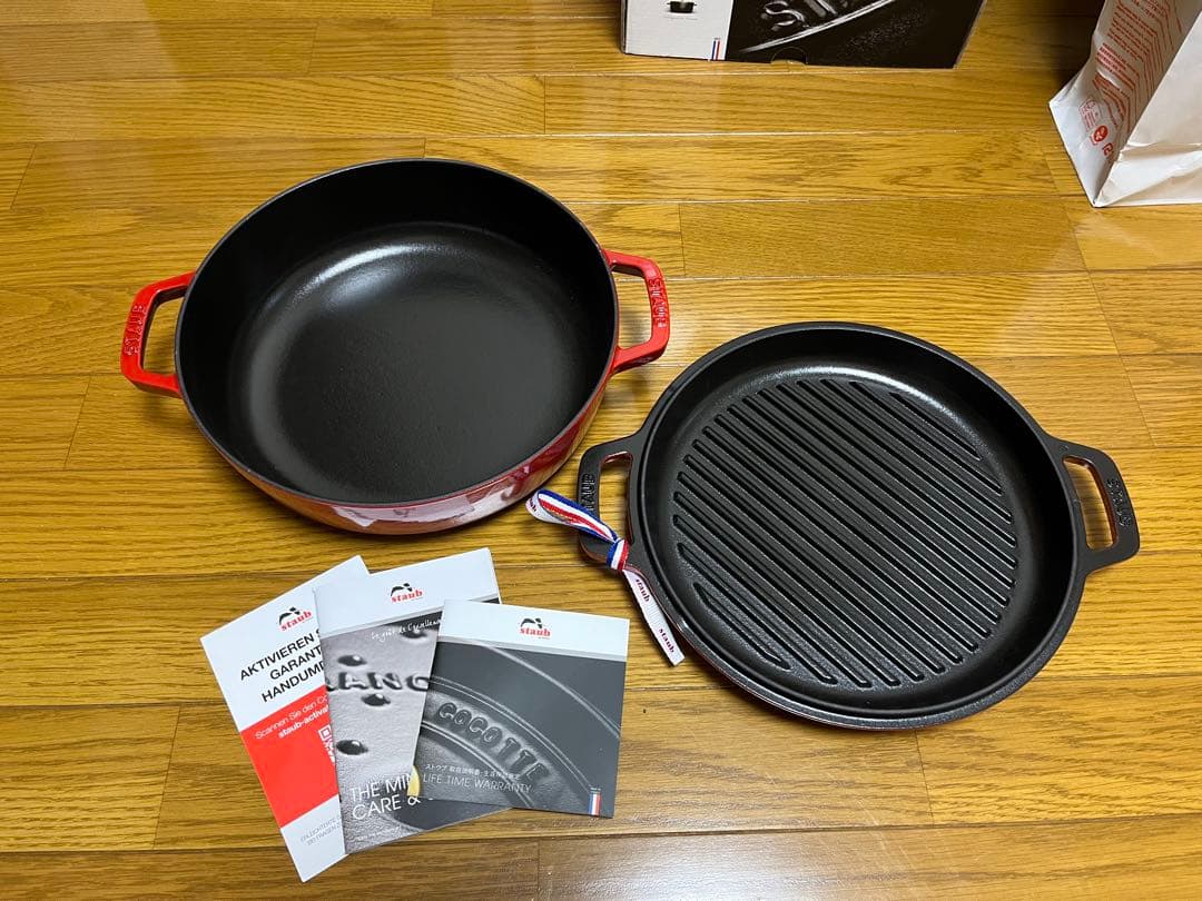 staub 2点セット　　スキヤキ＆グリル、ラムカンチェリー