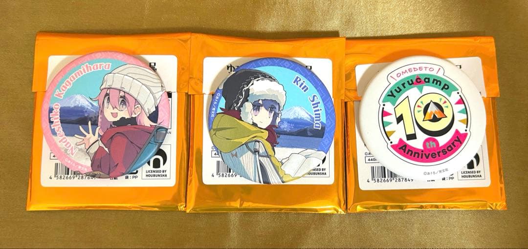 ゆるキャン展 缶バッジ なでしこ リン ロゴ - メルカリ