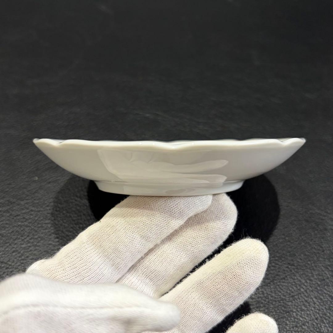 最終価格【未使用品】美濃焼　三洋陶器　龍峰窯　「色絵山水図 金彩古伊万里銘々皿」