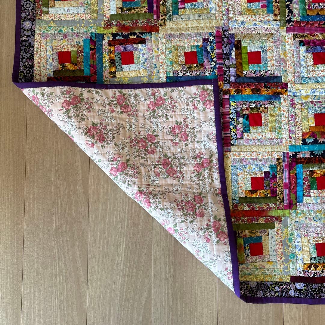 ハンドメイド キルトパッチワーク ログキャビンタペストリー