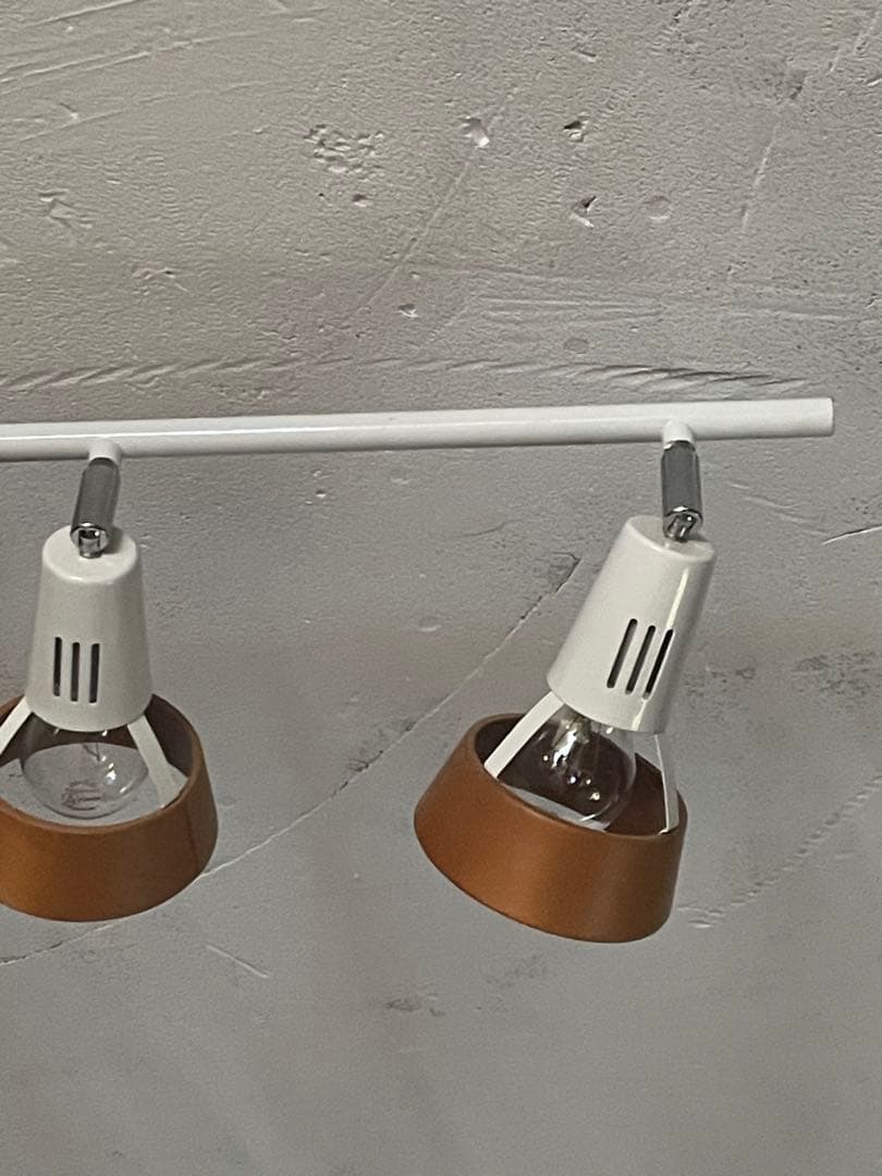 アートワークスタジオ0321 5連　照明　スポットライト　ホワイト＋木製カバー