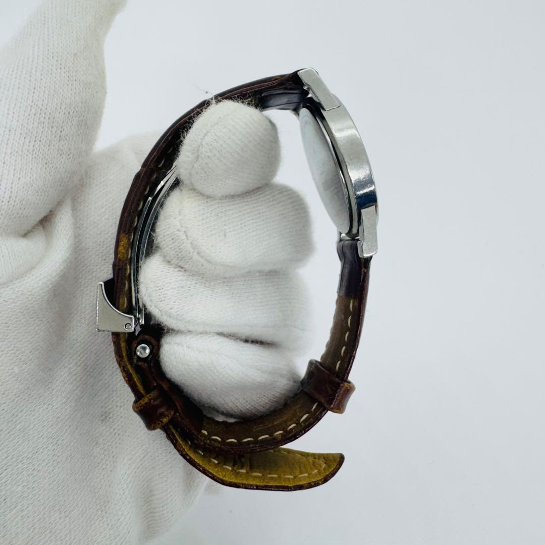 ✨GUCCI✨グッチ✨5200L✨ブラック文字盤✨クォーツ✨ヴィンテージ✨腕時計