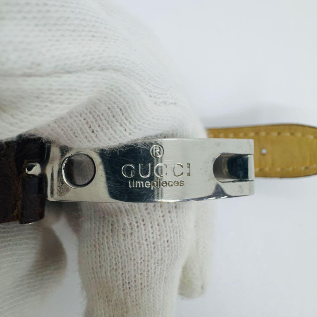 ✨GUCCI✨グッチ✨5200L✨ブラック文字盤✨クォーツ✨ヴィンテージ✨腕時計