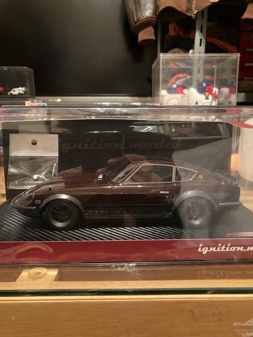 イグニッションモデル ミラー破損あり 1/18 240Z - メルカリ