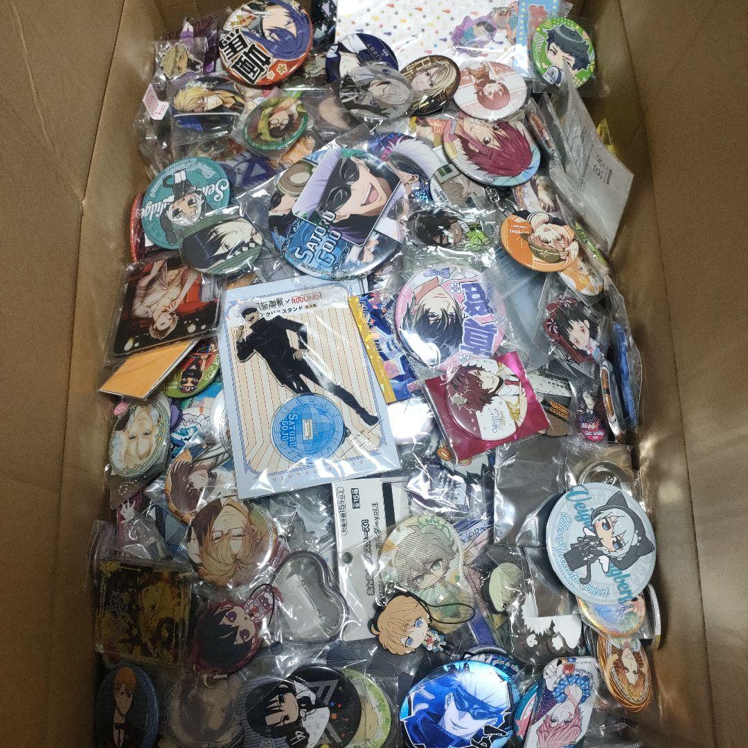 アニメグッズ　まとめ売り　約18キロ　120サイズ　紙類なし