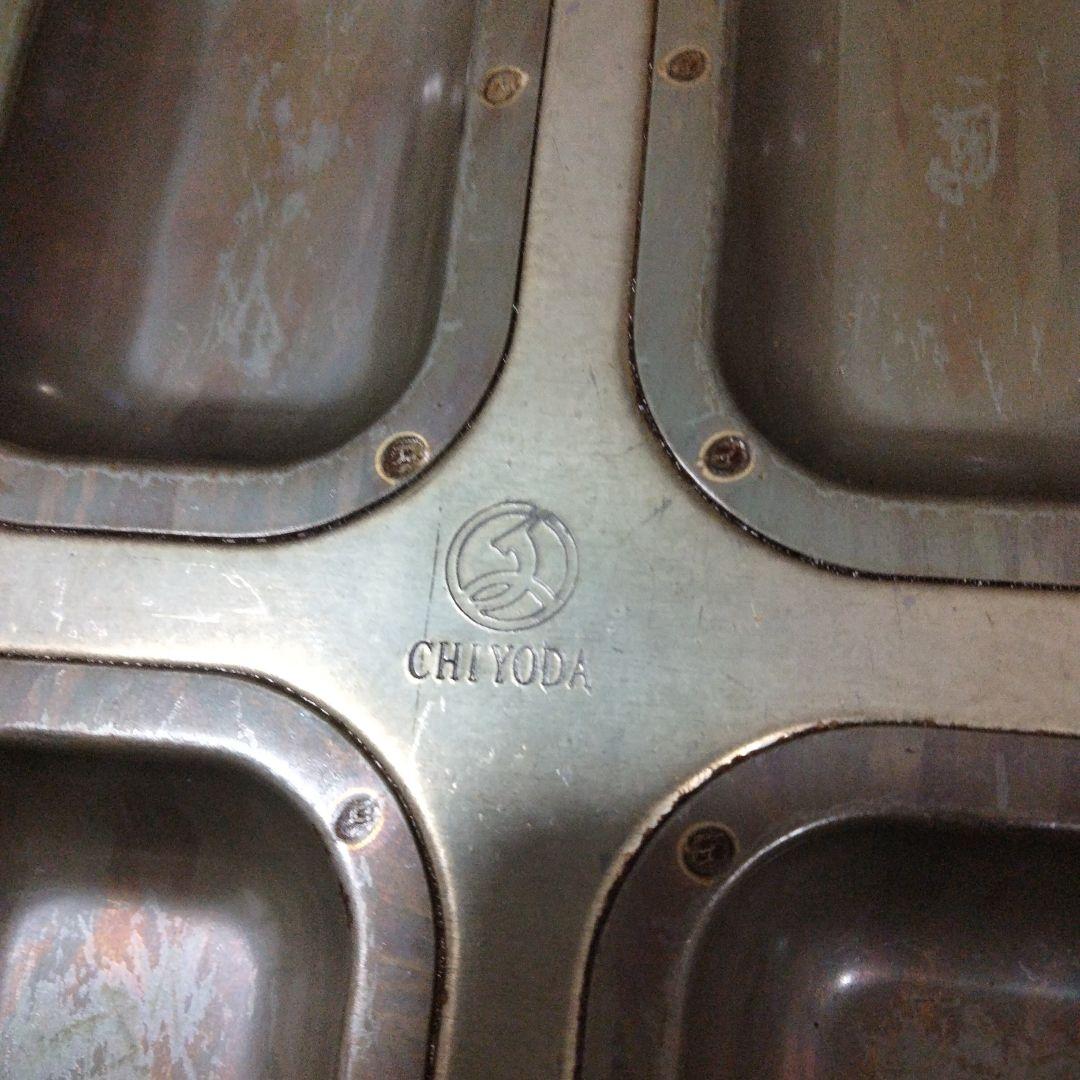 フィナンシェ型（25個取り）シリコン加工／千代田金属製