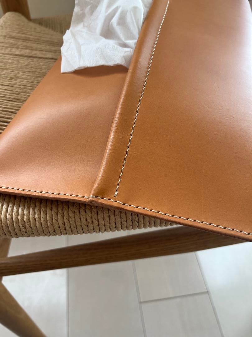 【レザーティッシュボックスカバー】イタリアンレザー ヘッドレスト装着可 キャメル