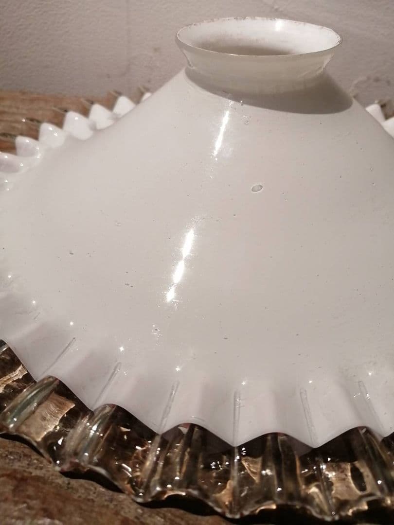 【最終価格】大正ロマン　乳白・ピンク・透明三色電笠