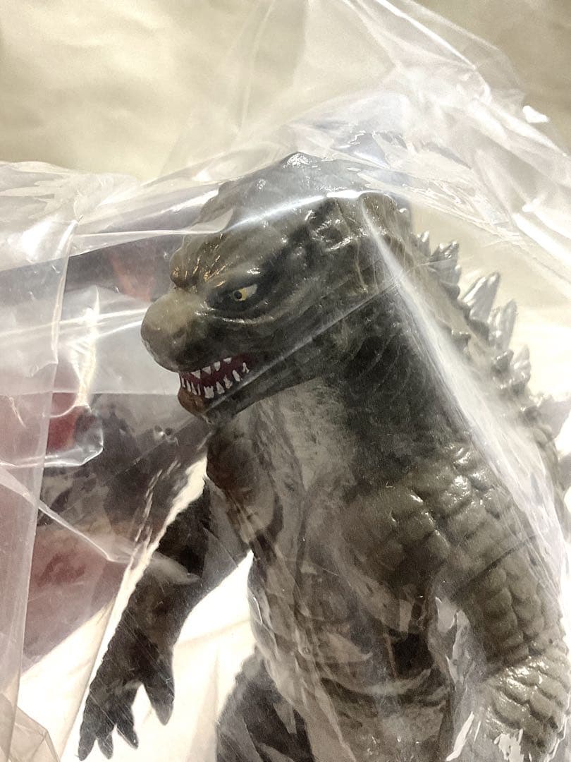 北米限定販売100個 SPIRAL TOY ゴジラ2014 ソフビ - メルカリ