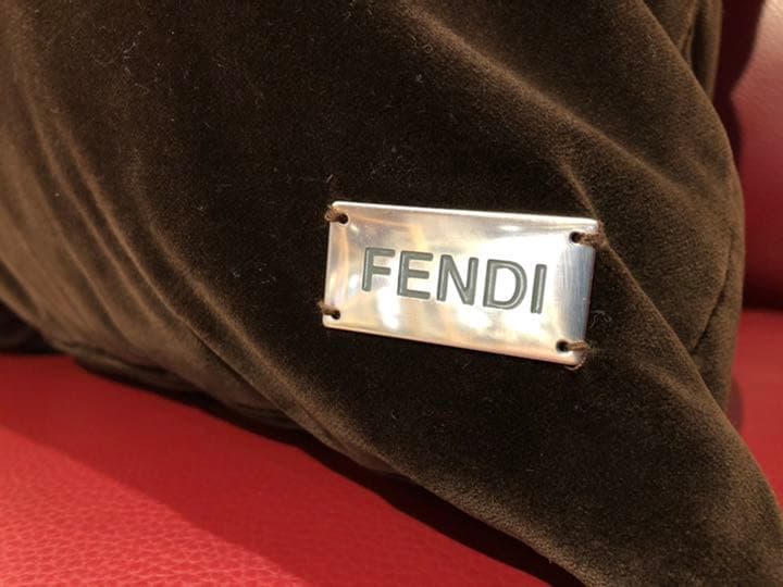 FENDI クッション　★タグ付き★　made  in ITALY【未使用品】