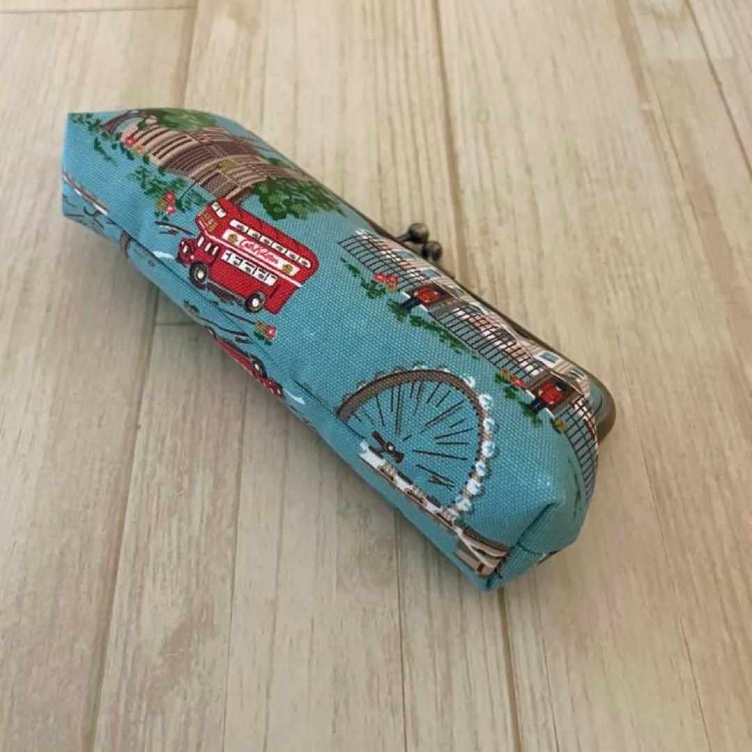 キャスキッドソン　横型がま口メガネケースペンケース　ロンドンシーン　展示