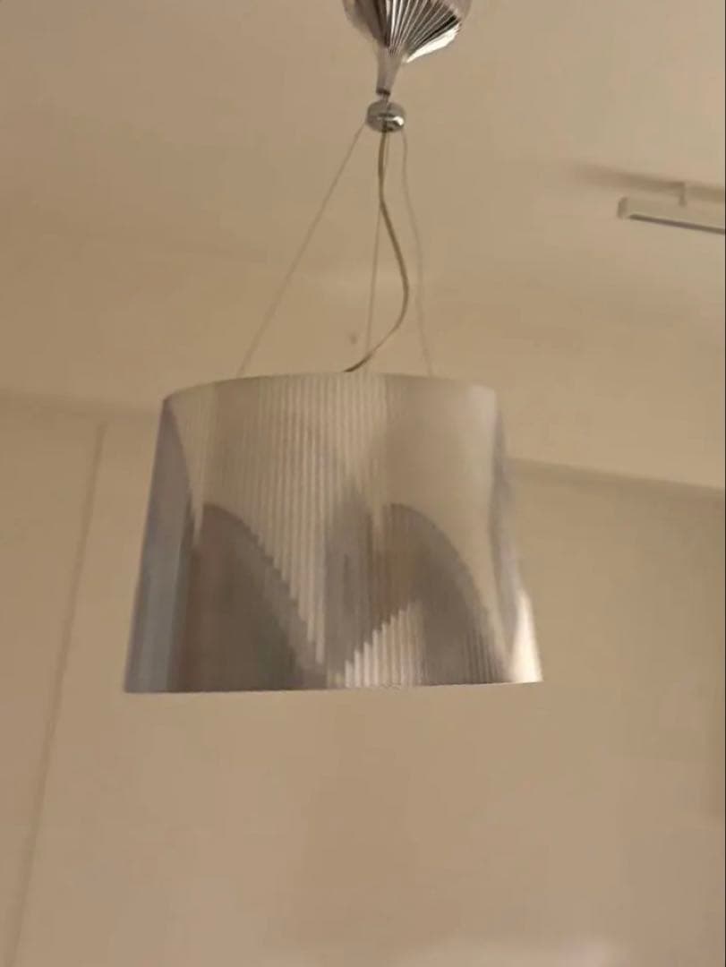 カルテル　Kartell ペンダントライト　GE シルバー　東洋キッチン　中古