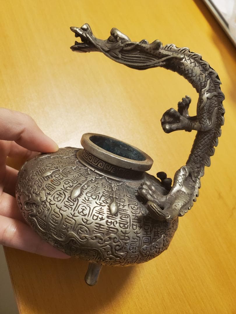 Old Chinese Tibetan Lifelike Dragon