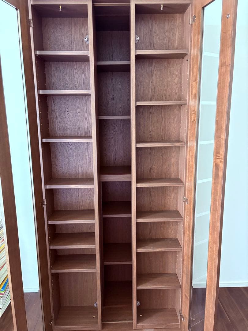 美品　木製ブラウン　スライド本棚 ガラス扉付き　日本製