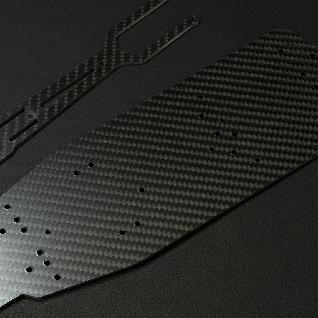 特注品 ヨコモ RD2.0 カーボンシャーシ 3.0mm + アッパ m2131