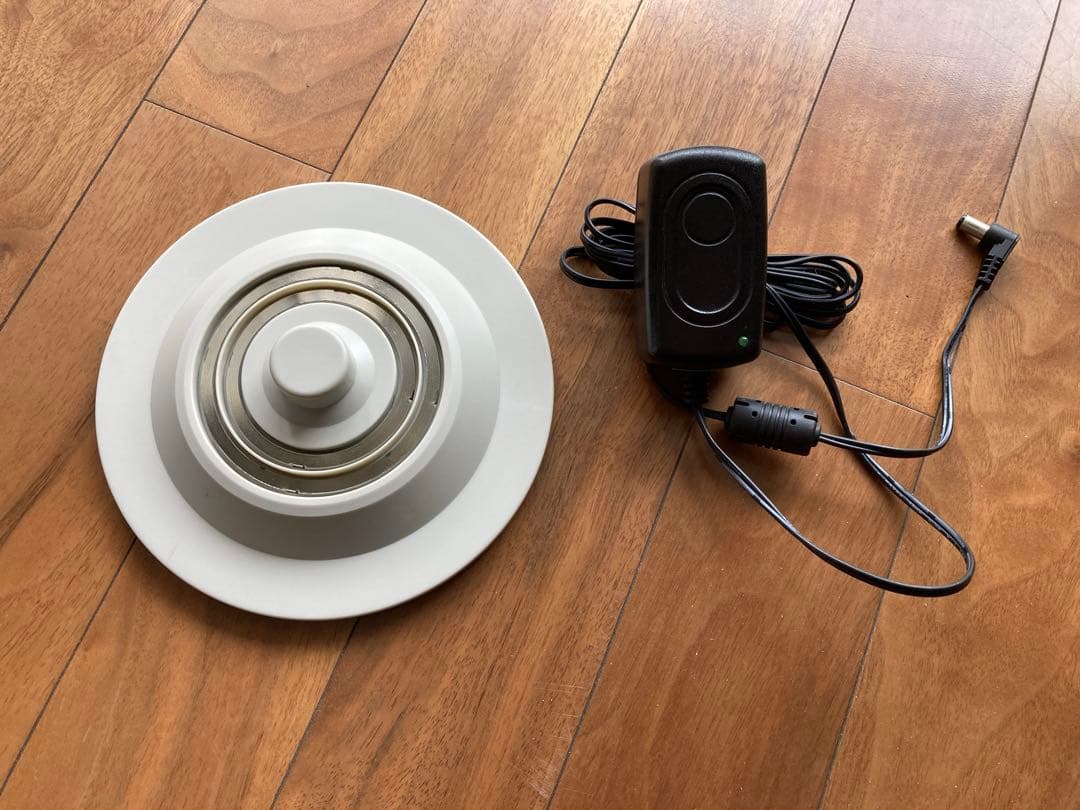 レトロ　充電式　ランプ　充電ドック ACアダプター　点灯　明るさ　調整　キャンプ